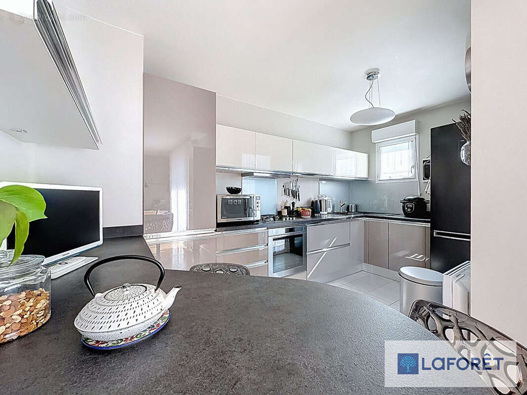 Appartement à LE PLESSIS-TREVISE