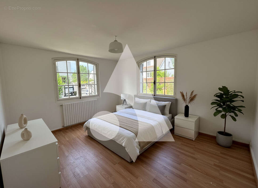 Maison à MARGENCY