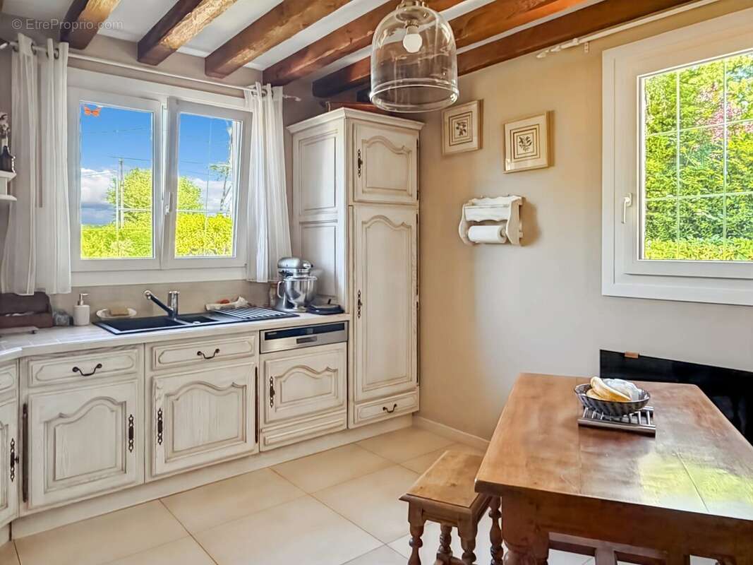 Maison à LOURY