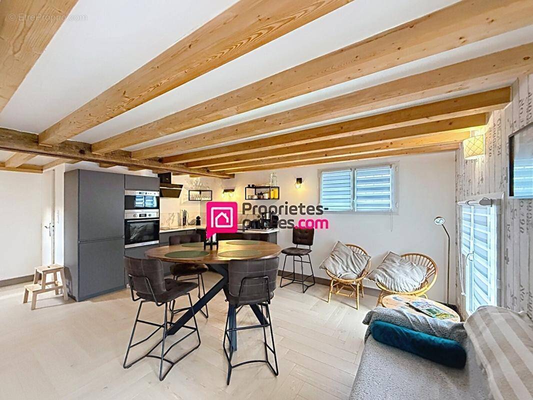 Appartement à CHINON