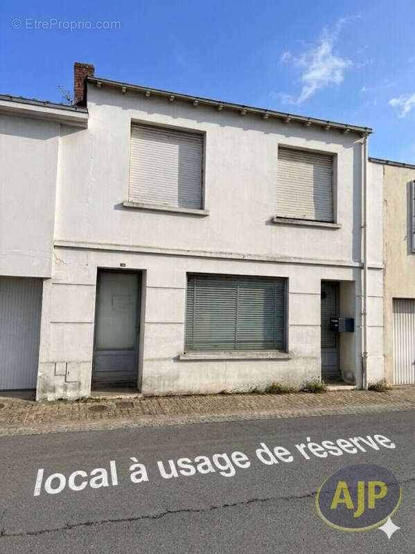 Grande maison familiale avec local transformable - photo 9