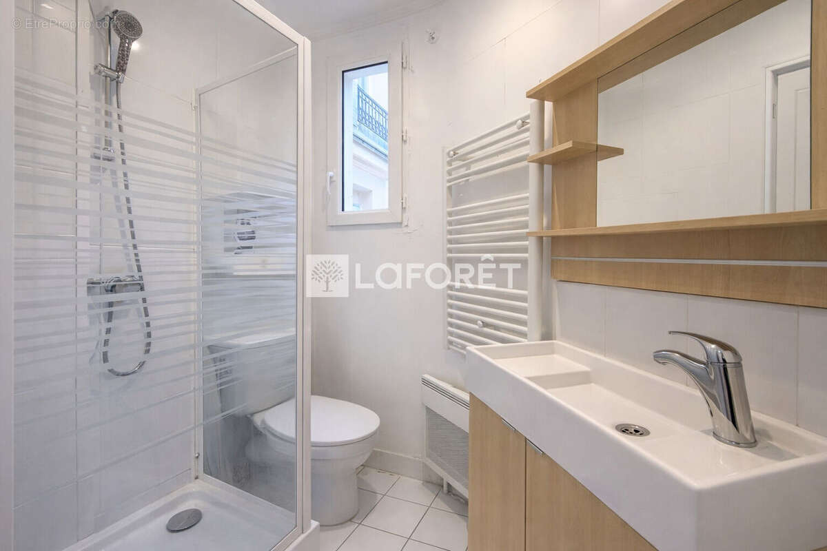 Appartement avec balcon et vue dégagée - Paris 15ème - photo 6