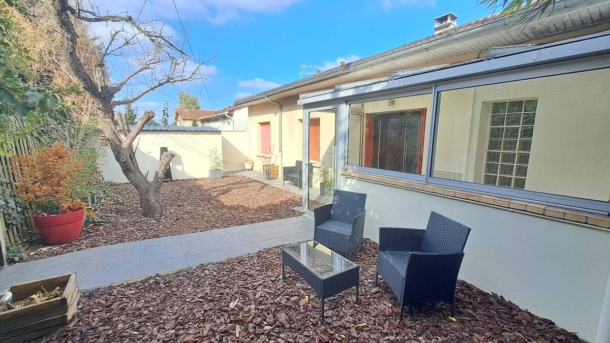 Maison à LE PERREUX-SUR-MARNE