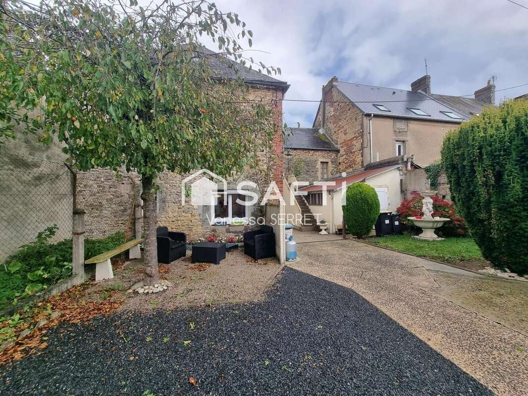 Photo 2 - Appartement à LE MOLAY-LITTRY