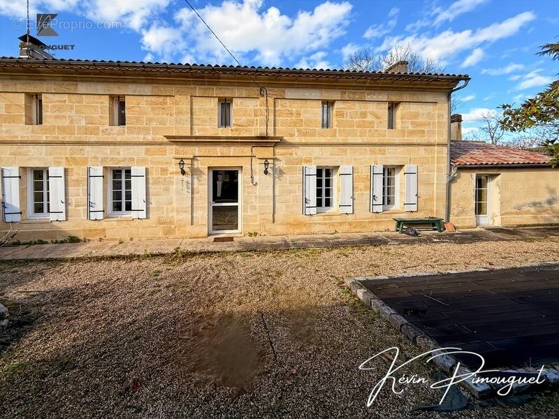 Maison à SAINT-DENIS-DE-PILE
