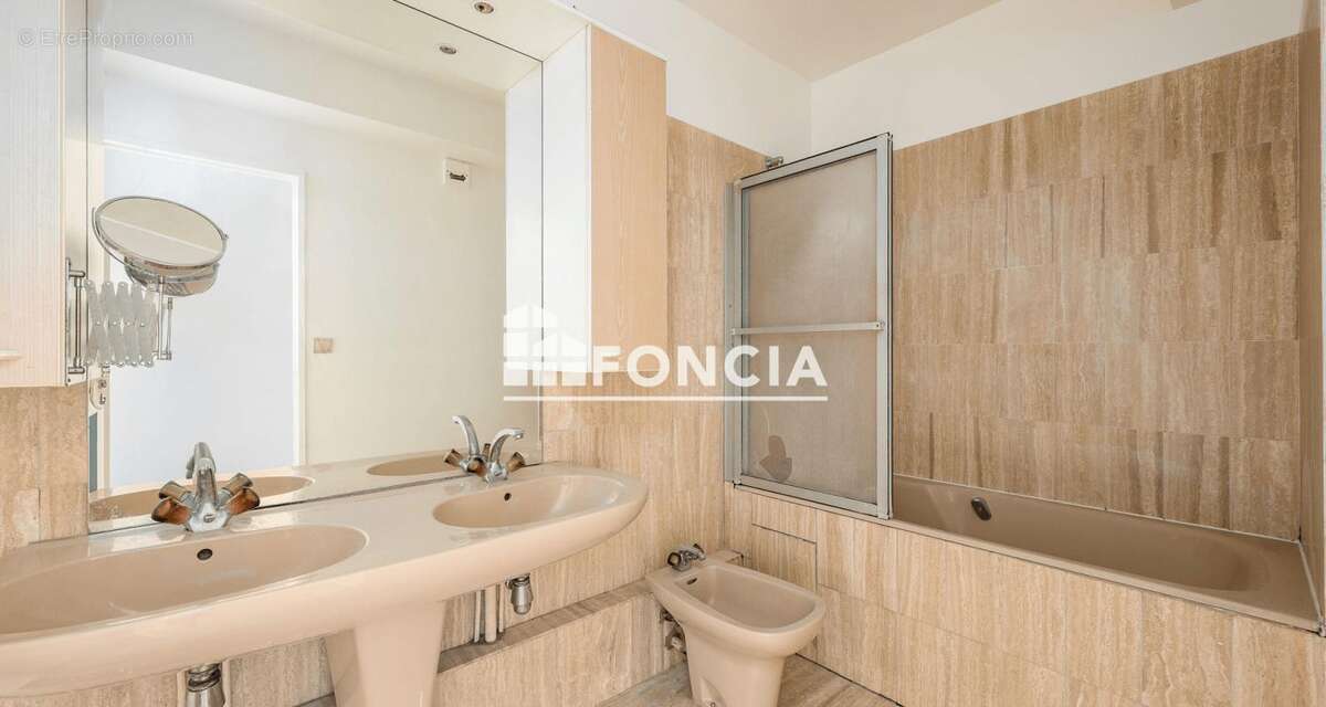 Appartement à FONTENAY-AUX-ROSES