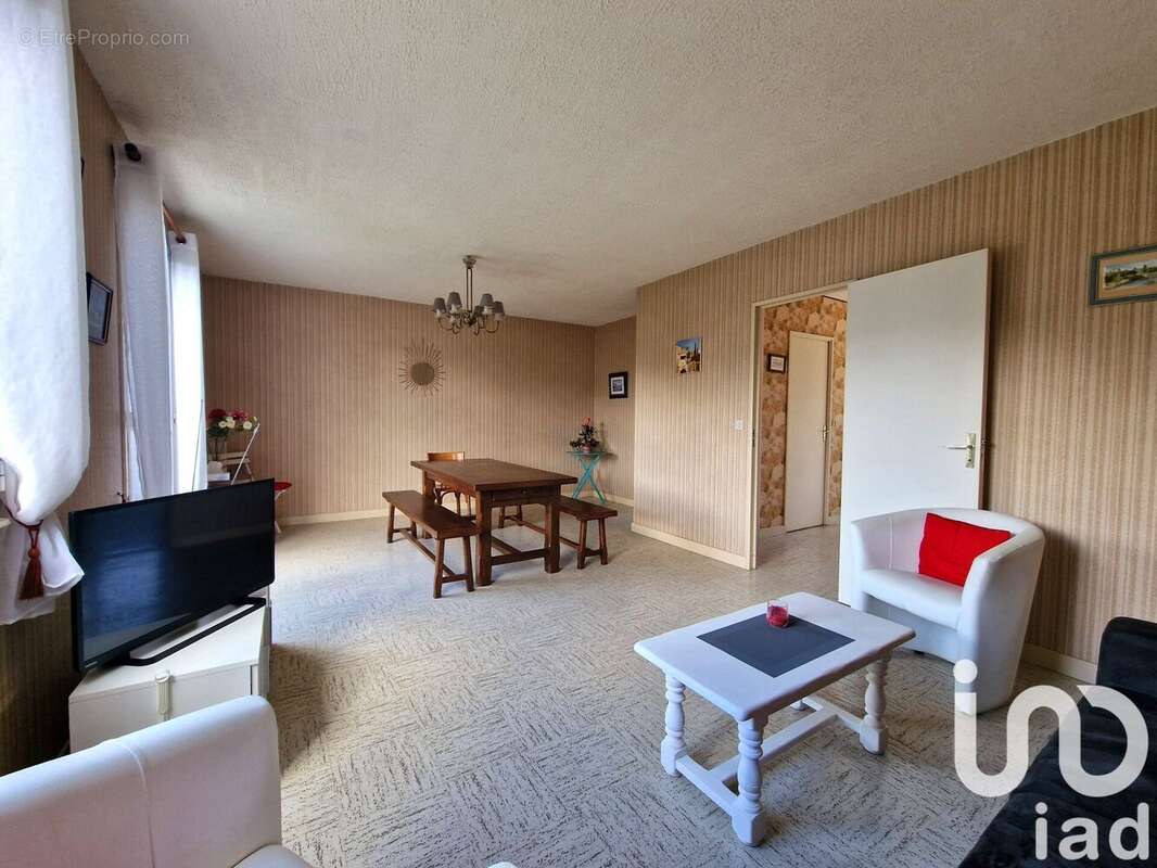 Photo 3 - Maison à SAINT-HERNIN