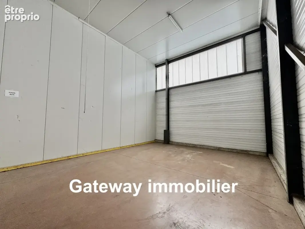 A vendre entrepôt de 950m2 à clermont-ferrand le brezet - photo 13