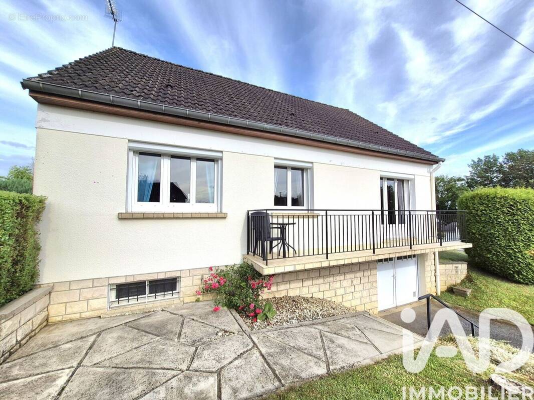 Photo 1 - Maison à CHARLEVILLE-MEZIERES