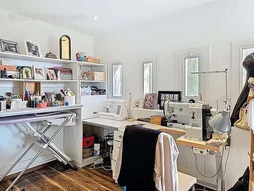 Maison à SAINT-LAURENT-DU-VAR