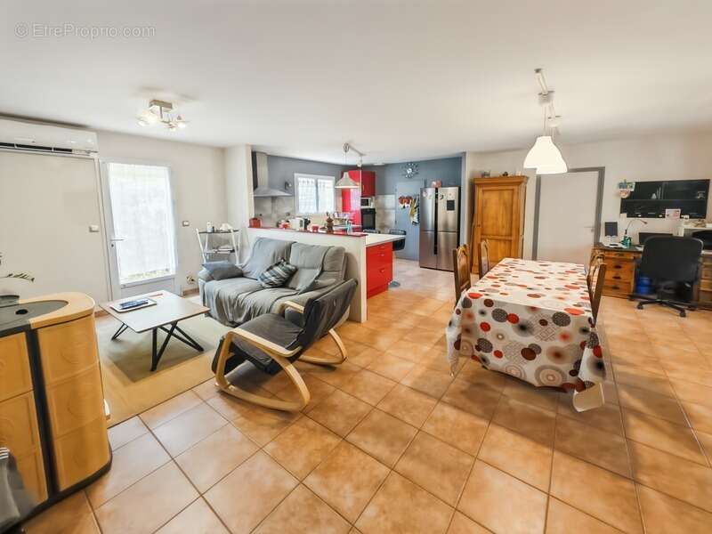 Maison à vendre Saint-André-de-Sangonis – Villa 127 m² – 4 chambres – bureau – terrain 576 m² – terrasse – sans vis-à-vis - photo 5