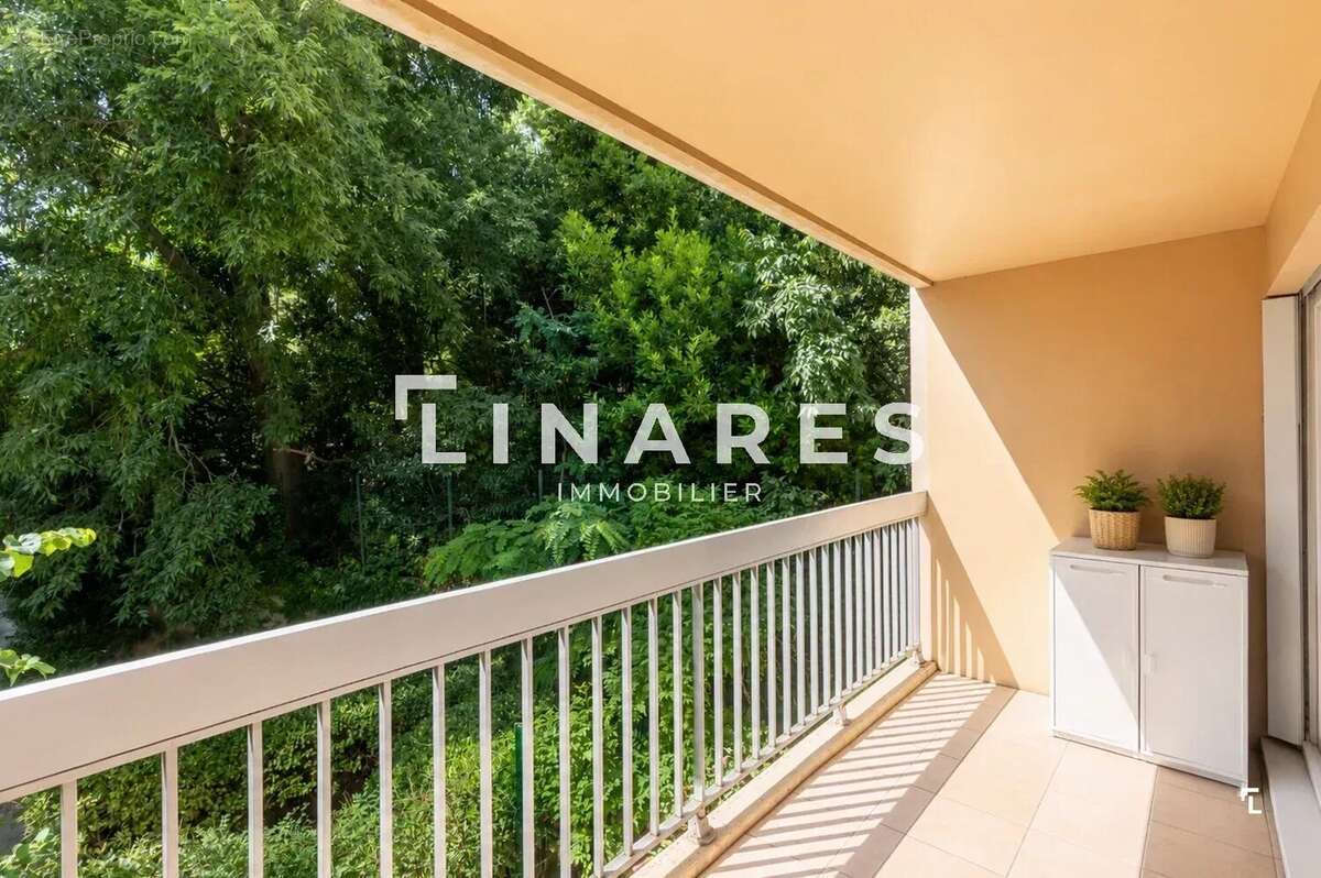 Appartement à MARSEILLE-12E