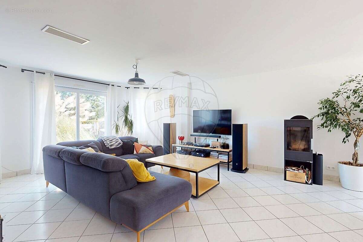 Maison à CHATEAUNEUF-SUR-LOIRE