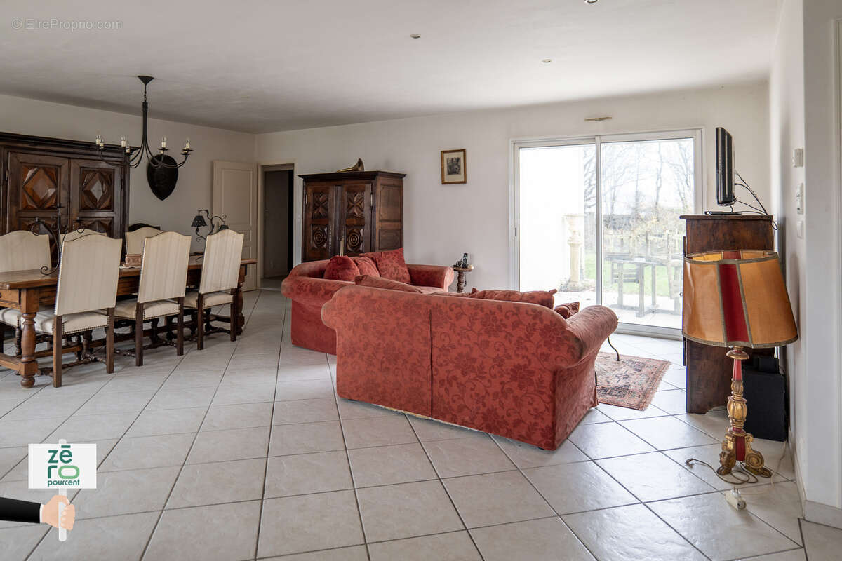 Maison à LE POIRE-SUR-VIE