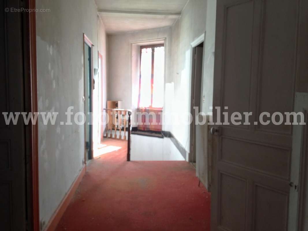 Maison à LE CHEYLARD