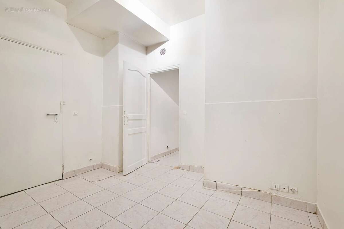 Appartement à PARIS-8E