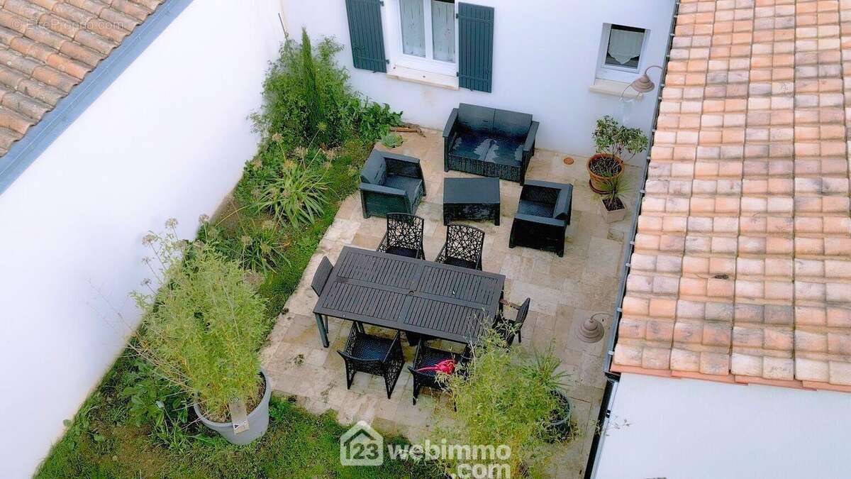 Maison à L&#039;HOUMEAU