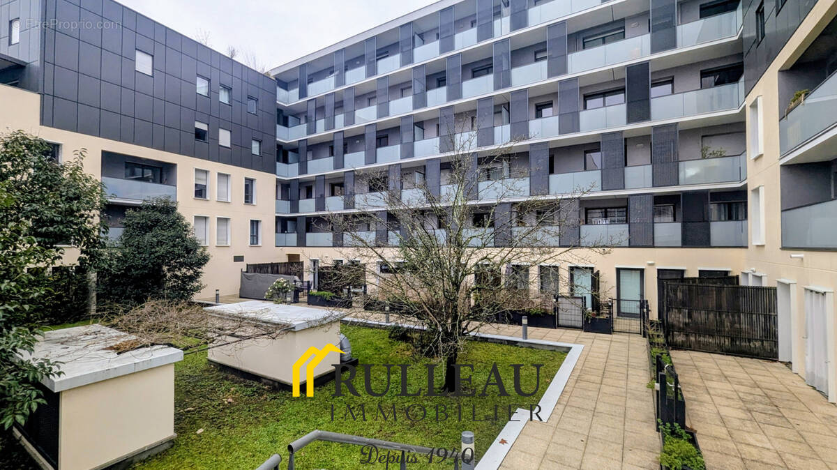 Appartement à BORDEAUX