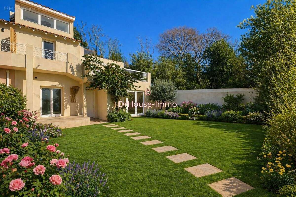 Maison 101 m² à Marseille-8e  - photo 9