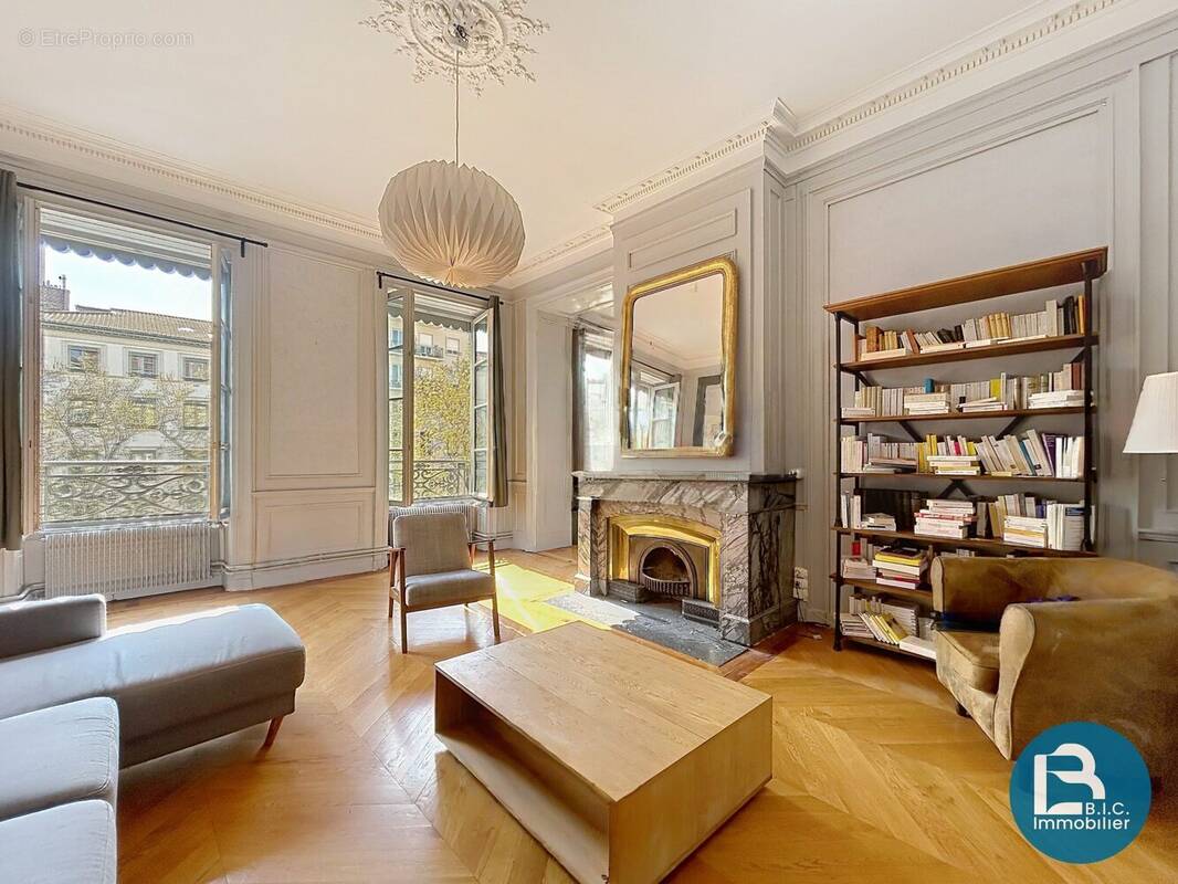 Appartement à LYON-3E