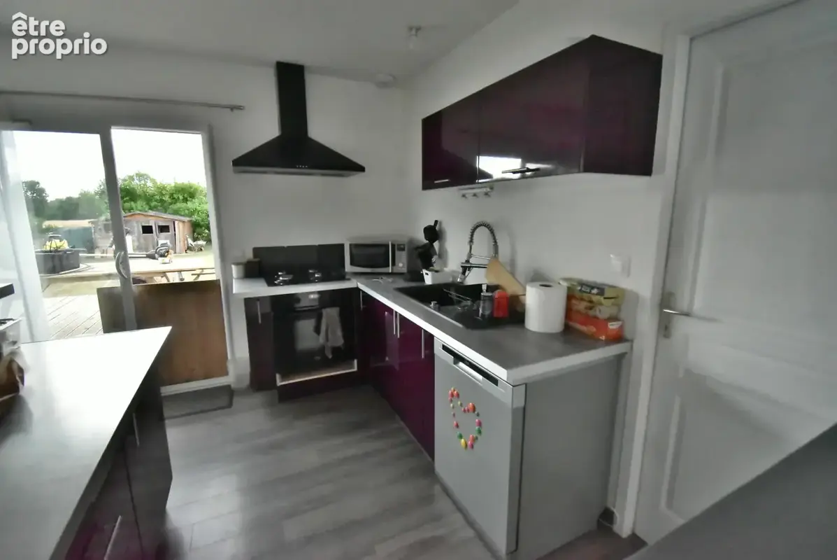 Maison à vendre 4 pièces VARS (16), 3 chambres et terrain - photo 5