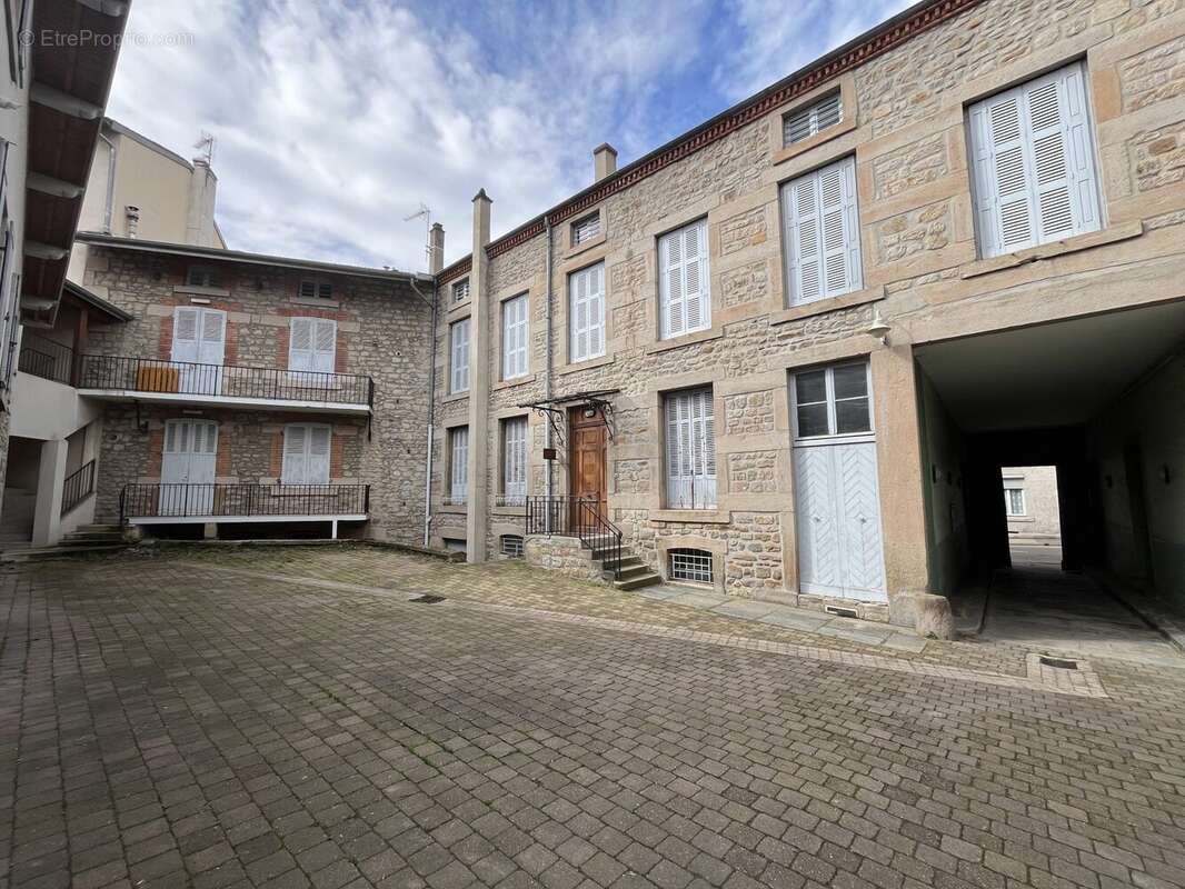 Appartement à SAINT-CHAMOND