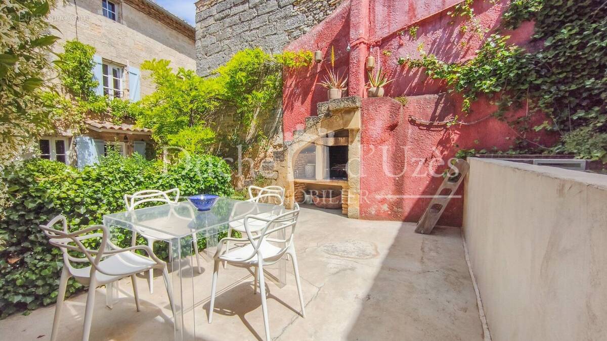 Photo 1 - Maison à UZES