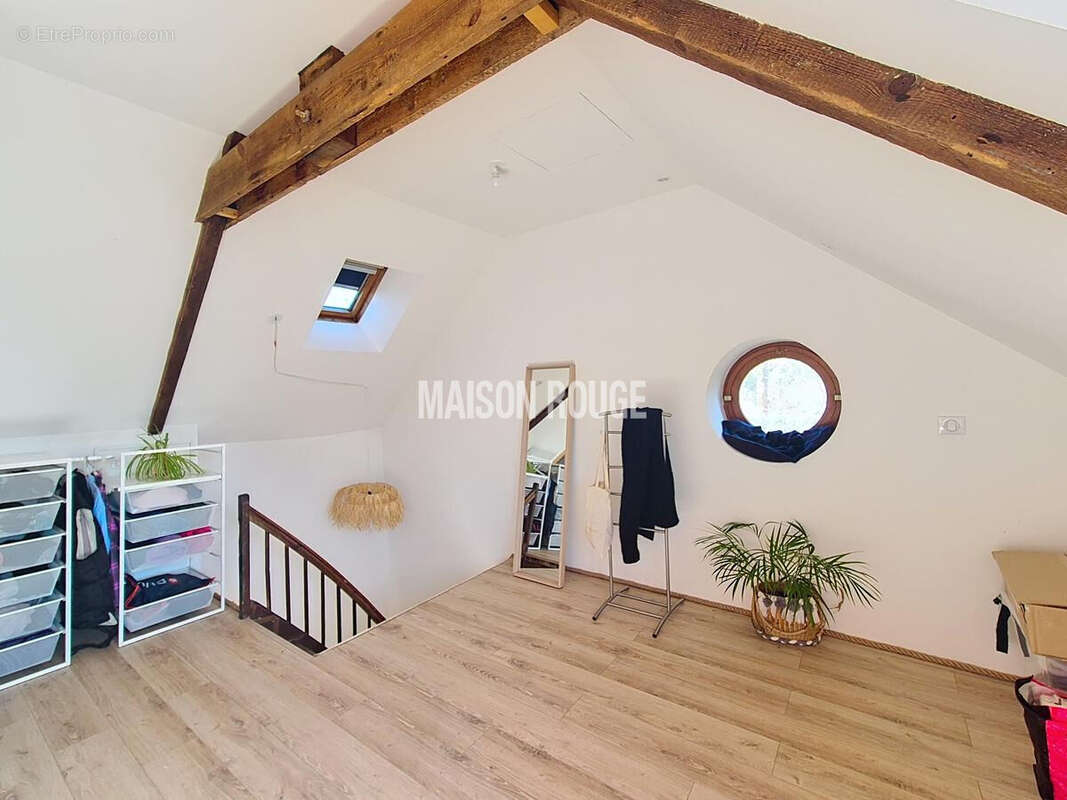 Maison à LANVALLAY