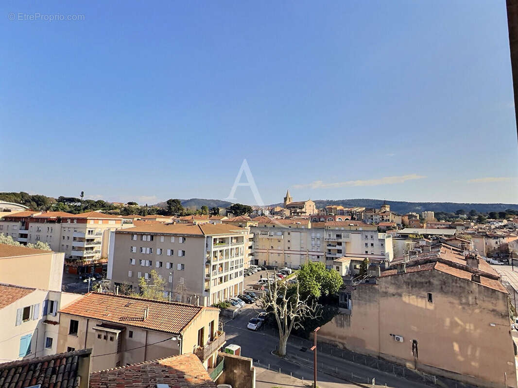 Appartement à AUBAGNE
