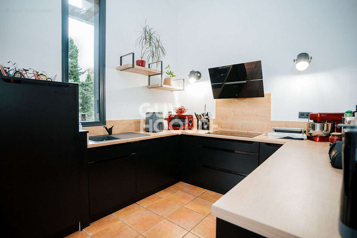 Maison à VILLENEUVE-DE-LA-RAHO