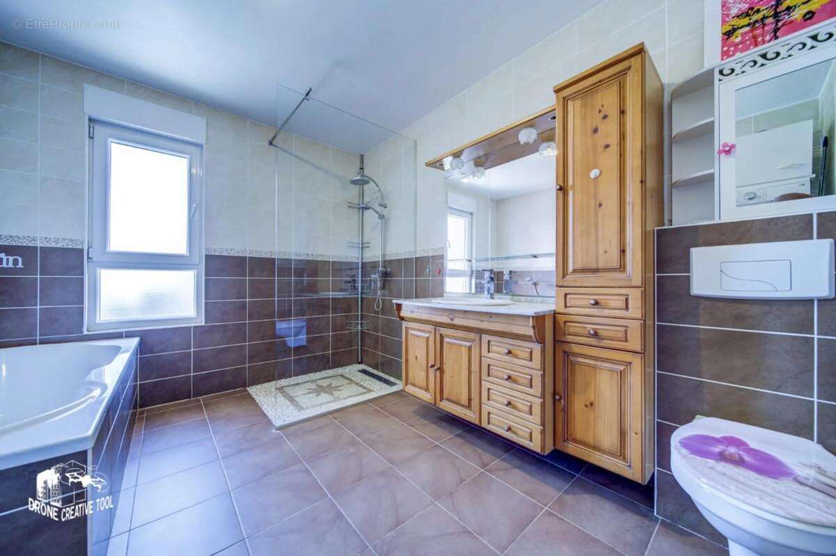 Maison à FREYMING-MERLEBACH