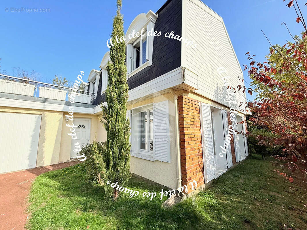 Maison à GIF-SUR-YVETTE