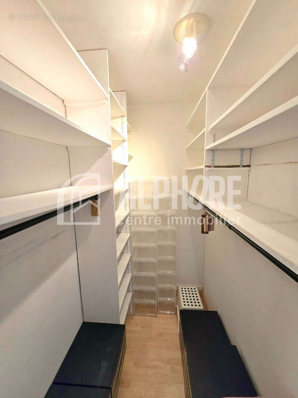 Appartement à REZE