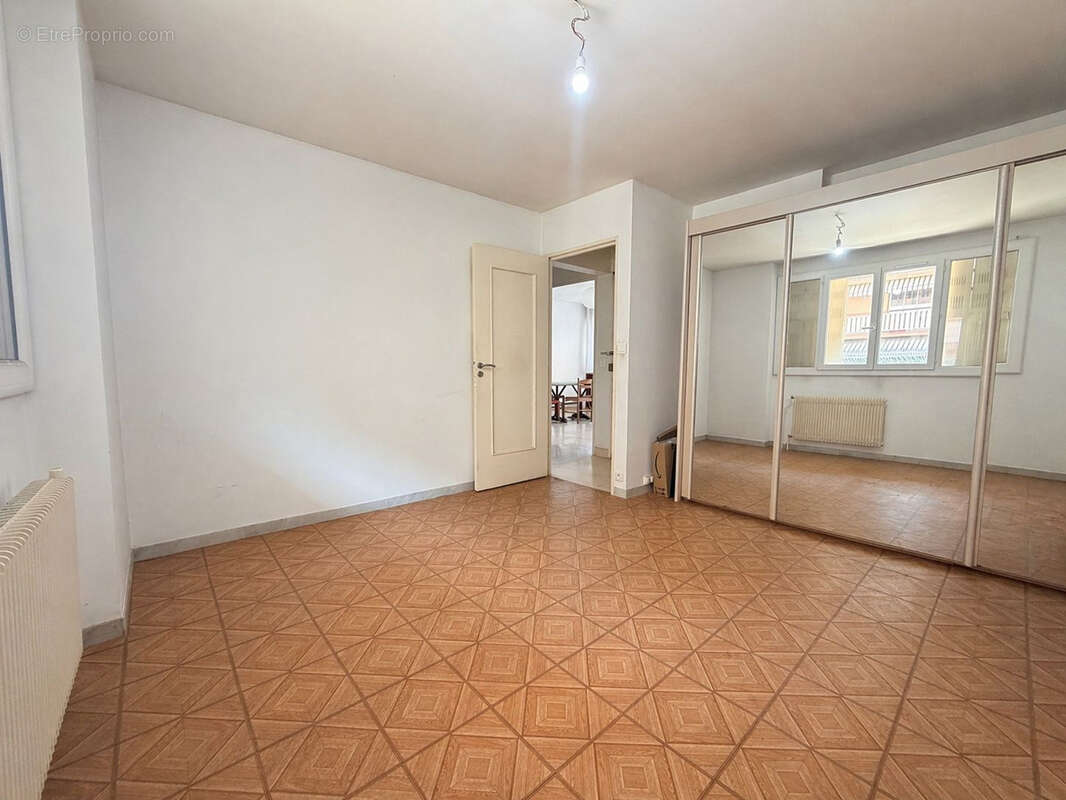 Appartement à ROQUEBRUNE-CAP-MARTIN
