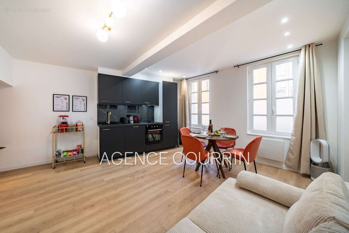 Appartement 35 m² à Grasse  - photo 4
