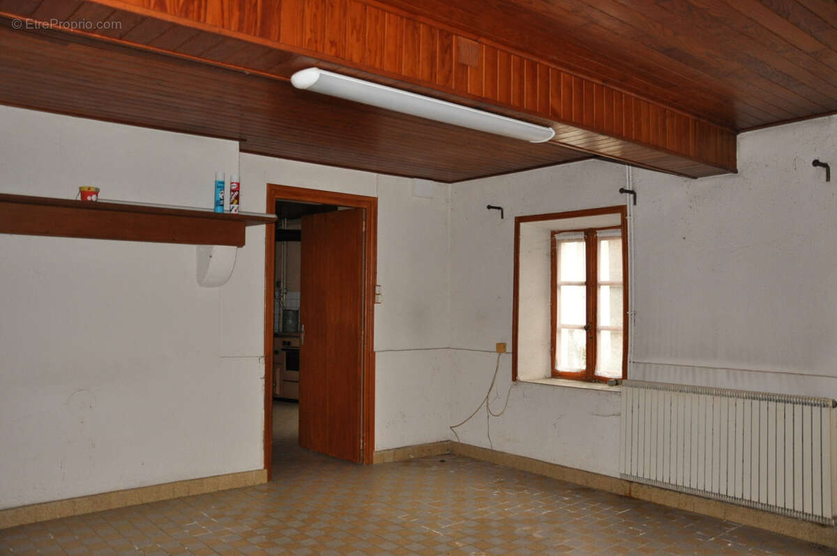 Maison à ARFEUILLES