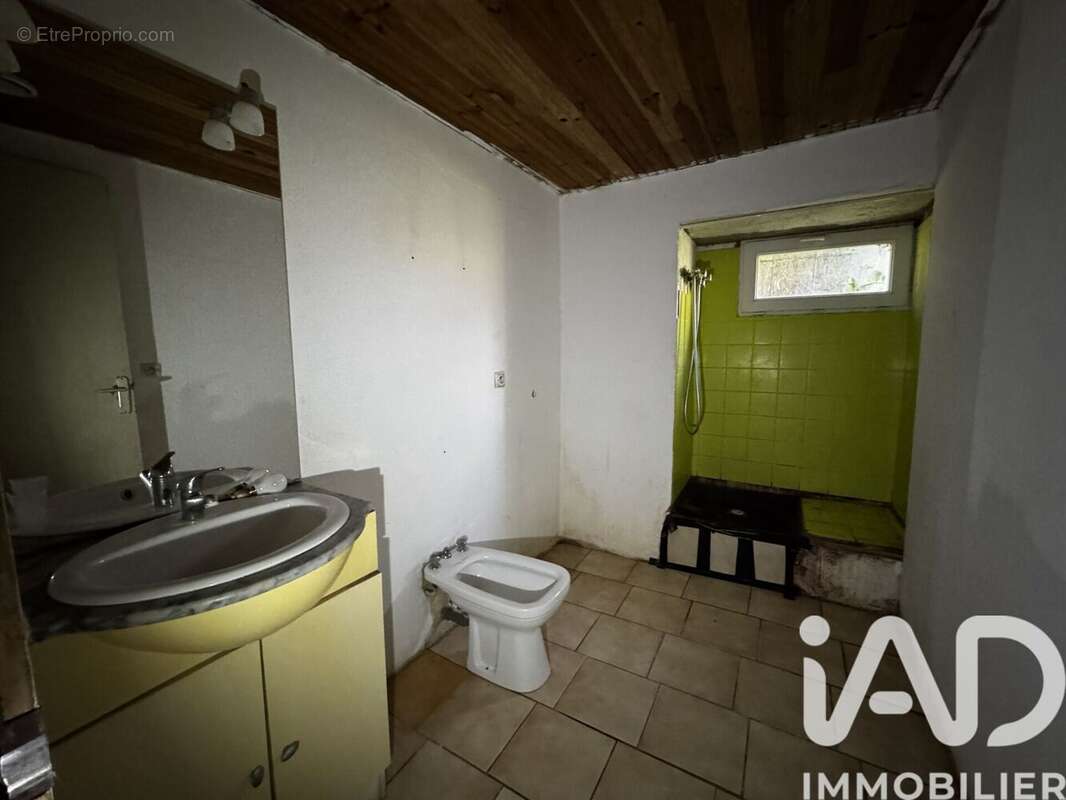 Photo 8 - Maison à SAINT-BONNET-SUR-GIRONDE