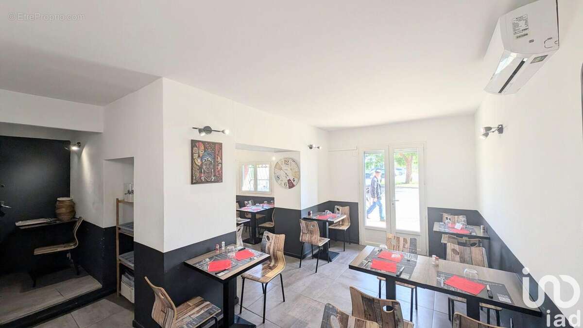 Photo 9 - Commerce à SAINT-GERVASY