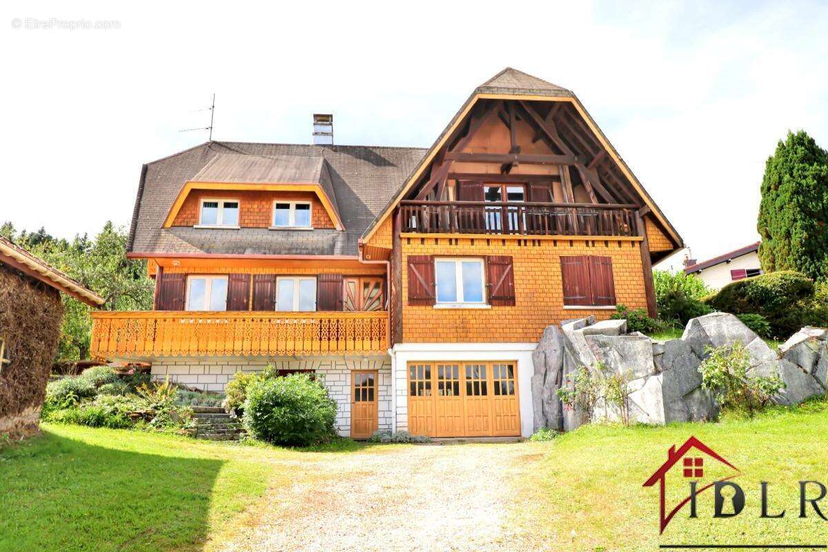 Maison à BROUVELIEURES