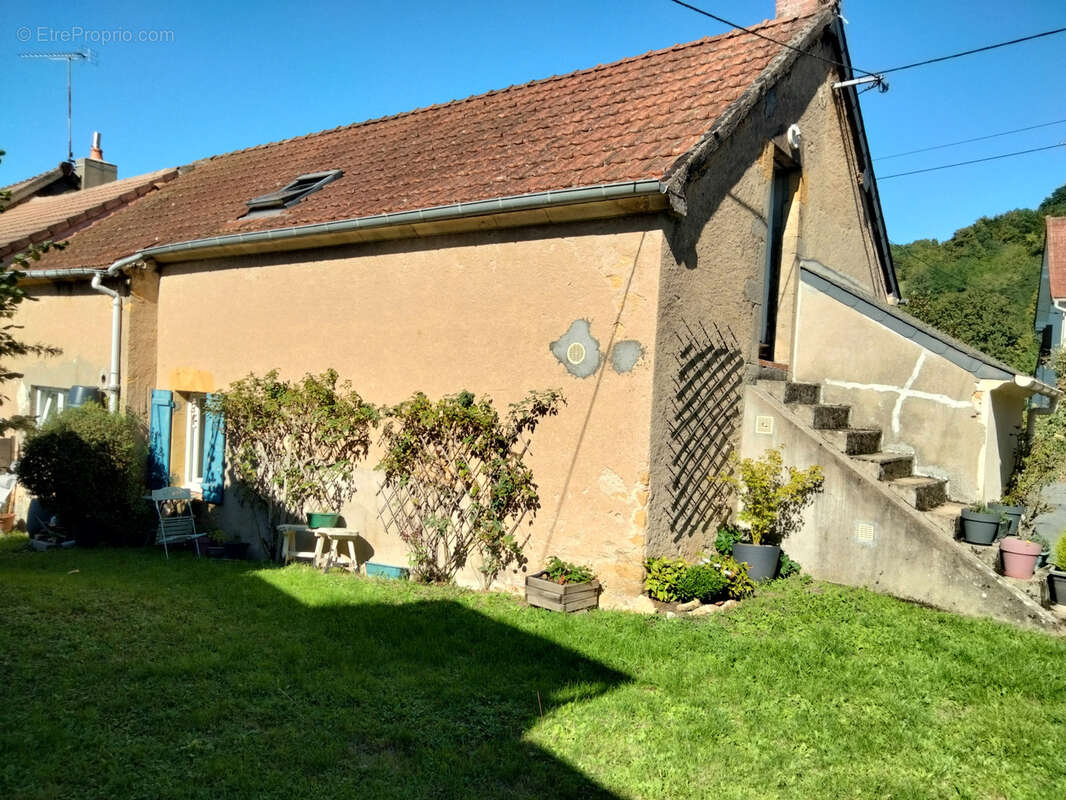 Maison à SAINT-BENIN-D&#039;AZY