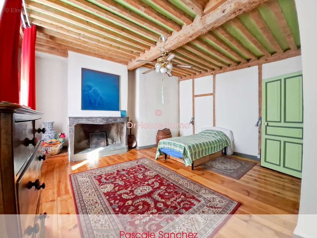 Maison à CLERMONT-FERRAND