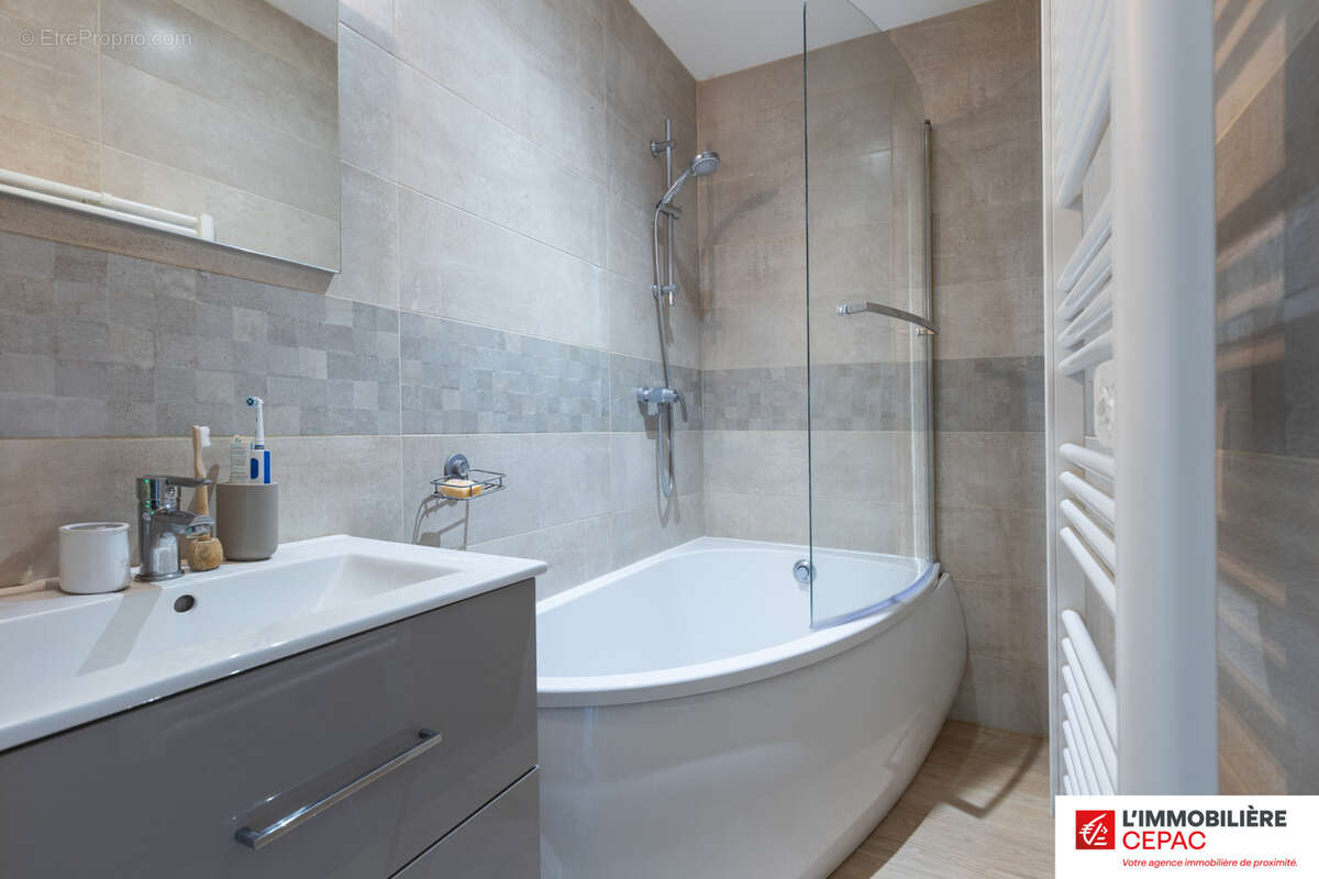 Appartement à PERTUIS