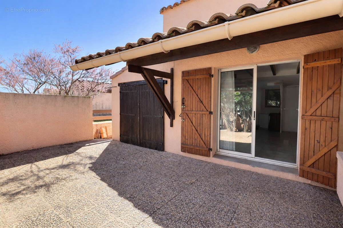 Maison à SAINT-CYPRIEN