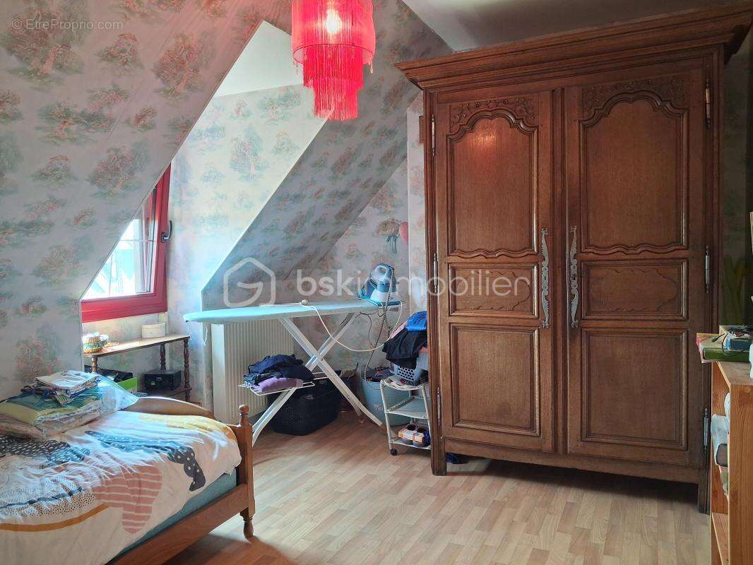 Maison familiale de 1995 à Saint-Paul-du-Vernay - photo 19