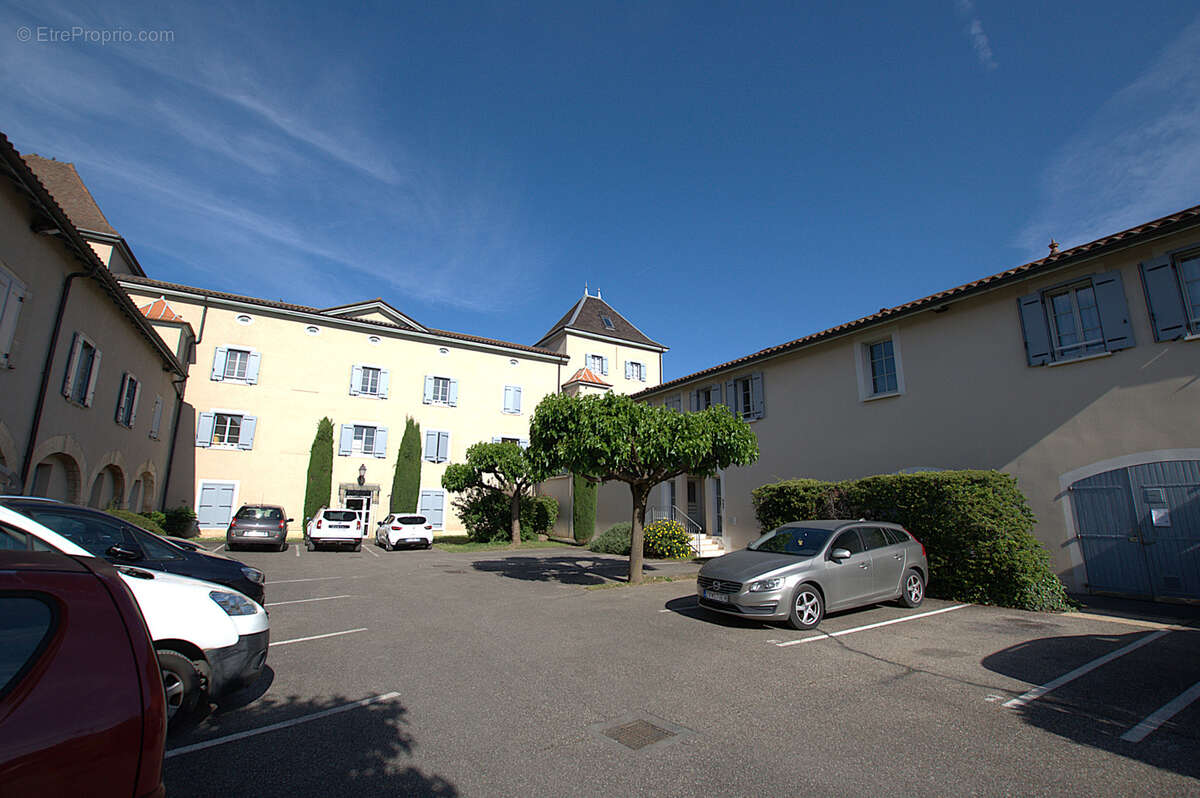 Appartement à JASSANS-RIOTTIER