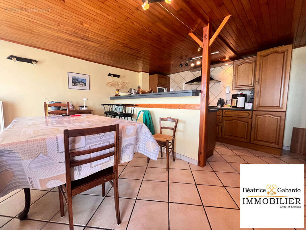 Maison Dieme 4 pièce(s) 140.60 m2 - photo 7