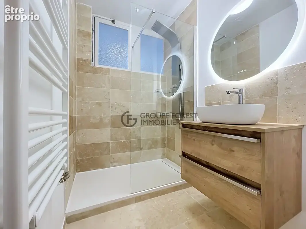 Appartement 4 pièces 85 m² à vendre à La Madeleine (59110) - photo 4