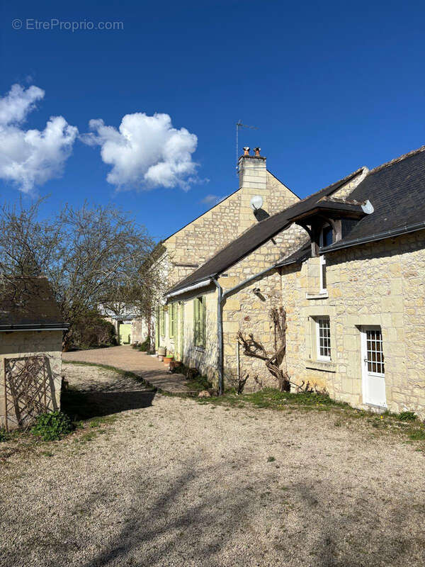 Maison à BEAUMONT-EN-VERON