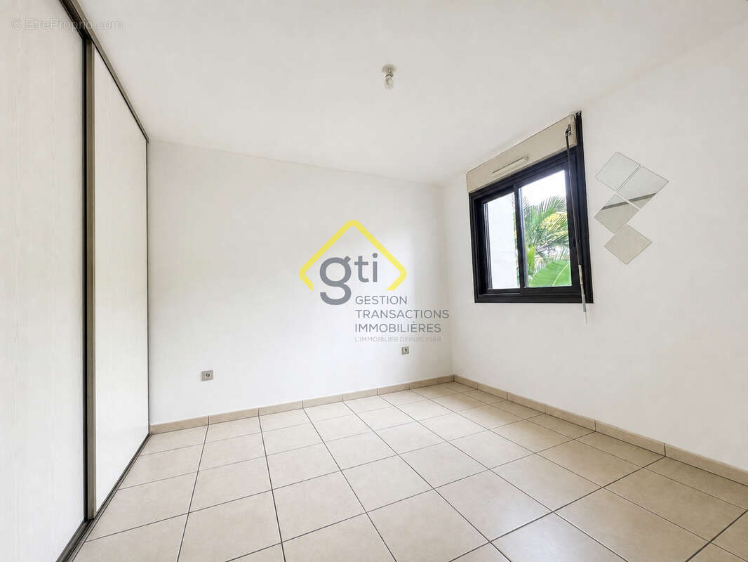 Appartement à SAINT-DENIS