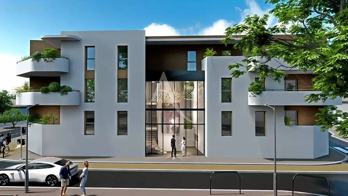 Appartement à MAUGUIO